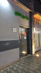 Fast Food near Flora Hotel Suites